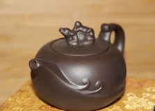 Чайник глиняный