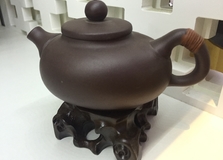 Глиняный чайник ручной работы (АТ-21)