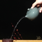 Чайник из исинской голубой глины ручной работы (ТБ-01)