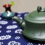Чайник ручной работы (зеленая исинская глина)