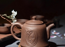 Глиняный чайник ручной работы "Эмоция" (исинская глина) 260 мл