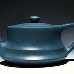 Глиняный чайник ручной работы (голубая глина 038)