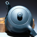 Глиняный чайник ручной работы (голубая глина 038)